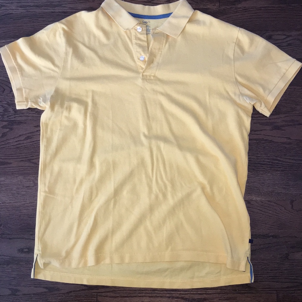 GAP Yellow Polo Short Sleeved Shirt